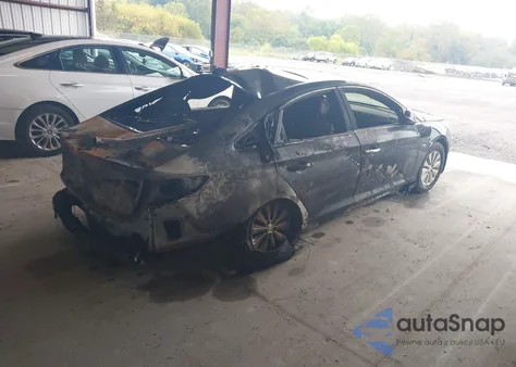 2016 Hyundai Sonata Hybrid Se from USA, damaged, VIN KMHE24L11GA009138